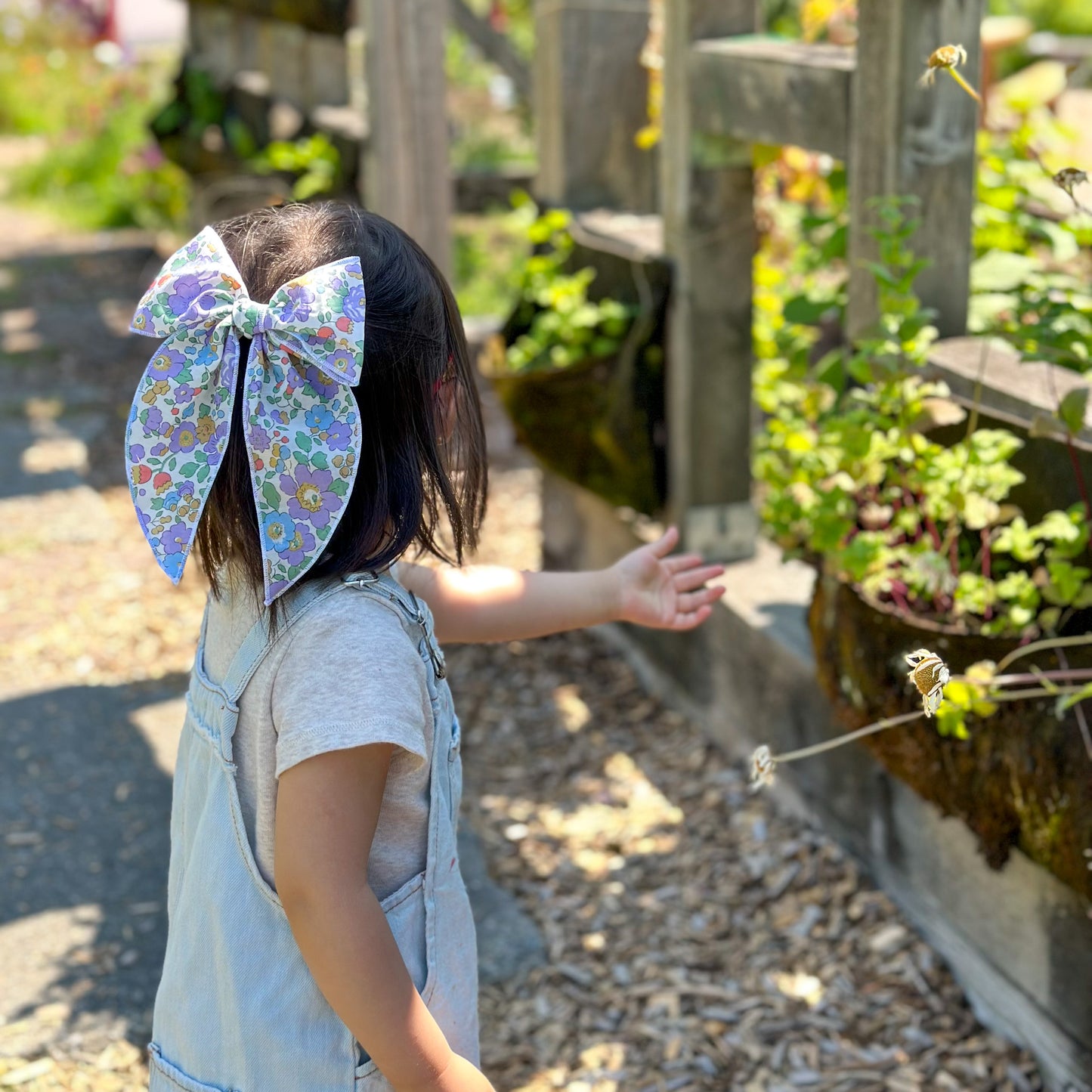 Fable Bow in Liberty Fabric - Violet